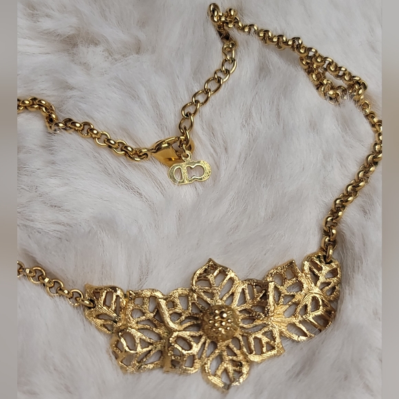 Dior Jewelry | Vintage Christian Dior Germany 1980s Chain Link Floral Necklace - Picture 6 of 9